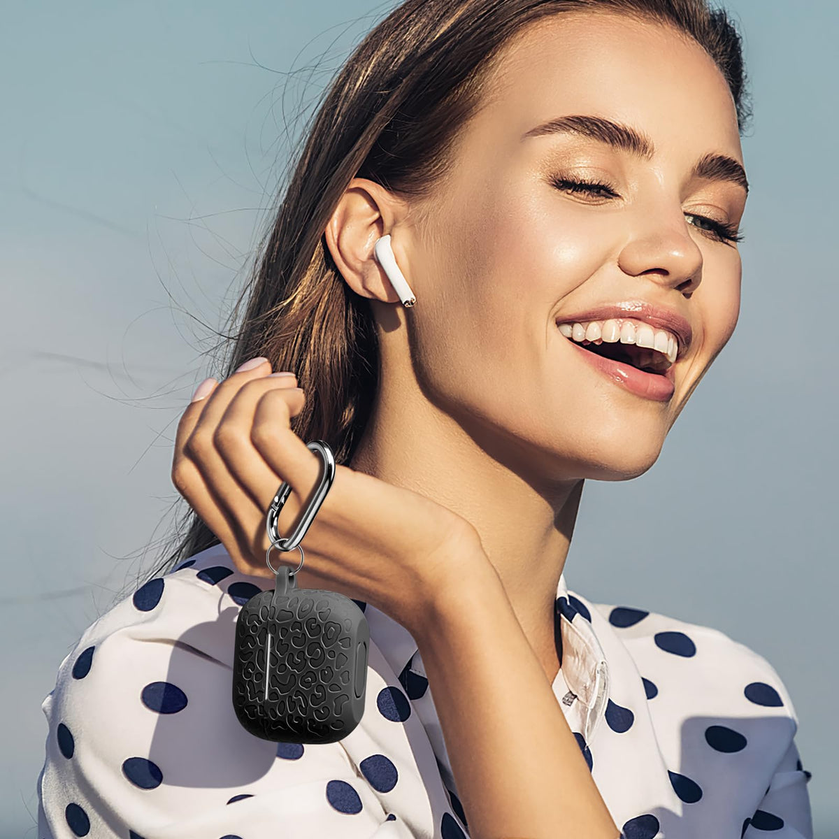 Black AirPod 3rd Generation Case with Keychain H6780