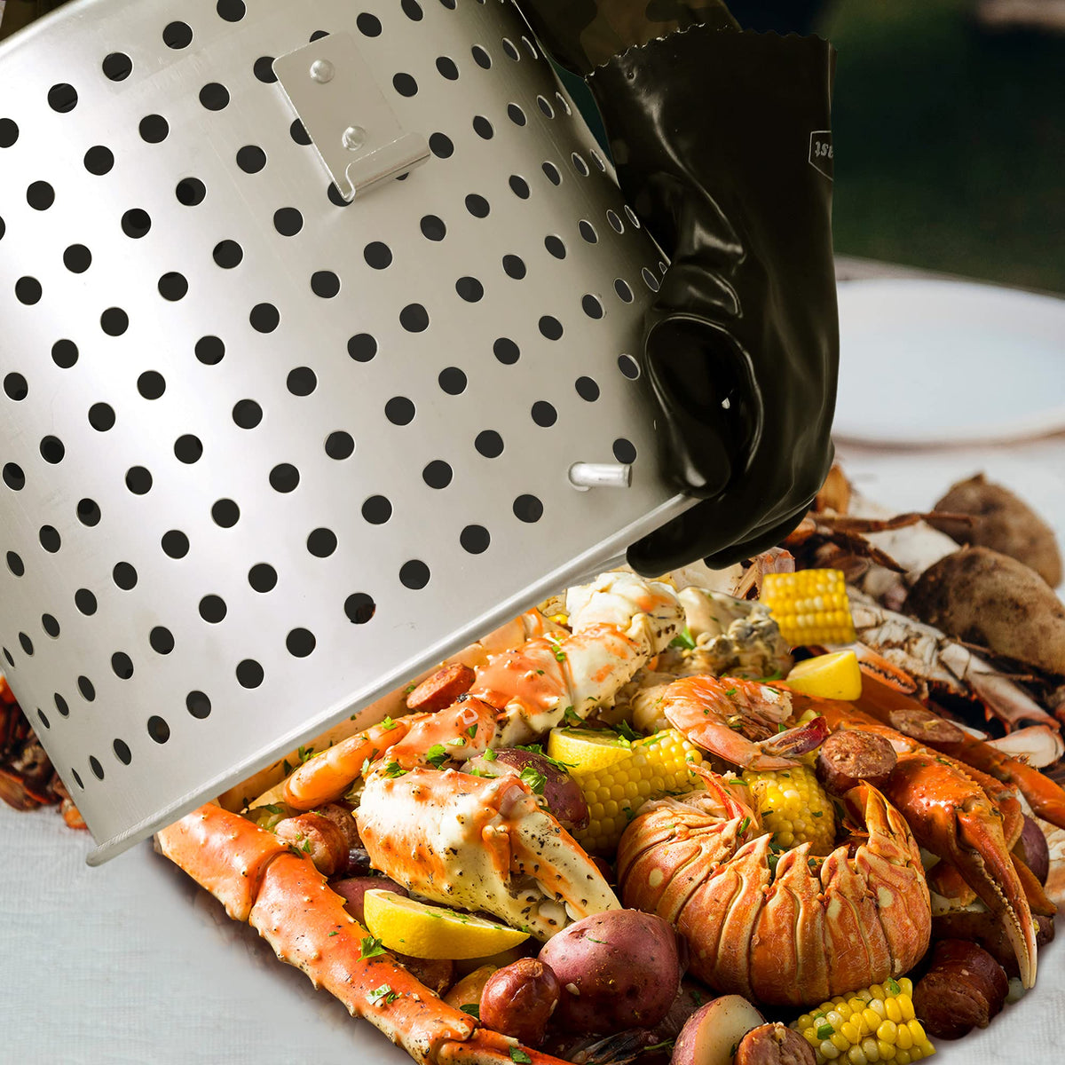 60 Qt. Seafood Boil Pot with Basket and Burner D650
