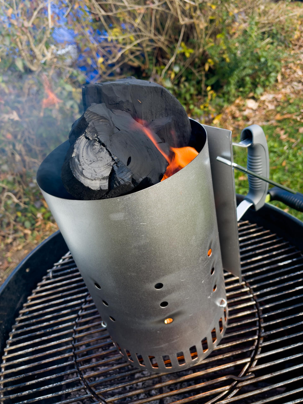 Extra Large Lump Charcoal White Quebracho Wood 33lb J502